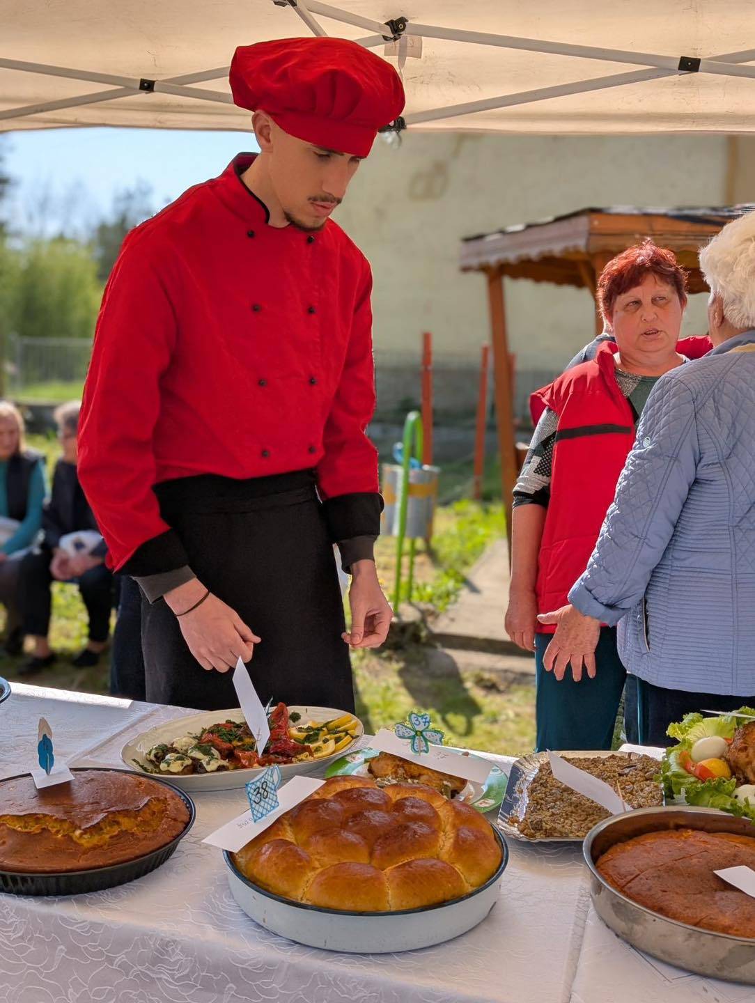  Десетки участваха в кулинарен празник в село Вировско 